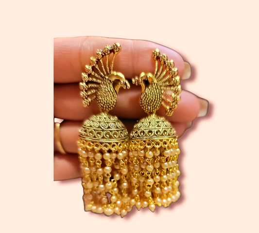 Peacock Design Pearled Earrings image 3