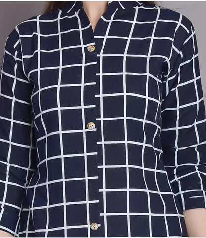 Women Checkered Straight Kurta (Dark Blue)
