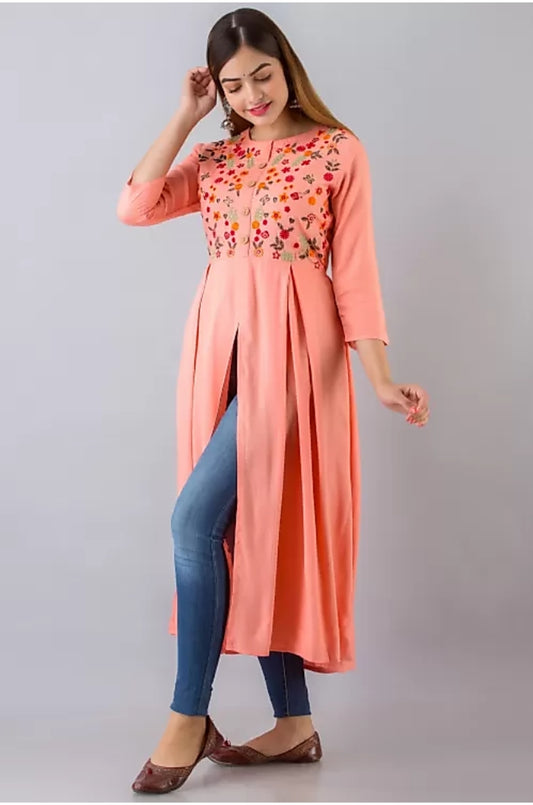 Frontslit Embroidered Kurta (Pink)