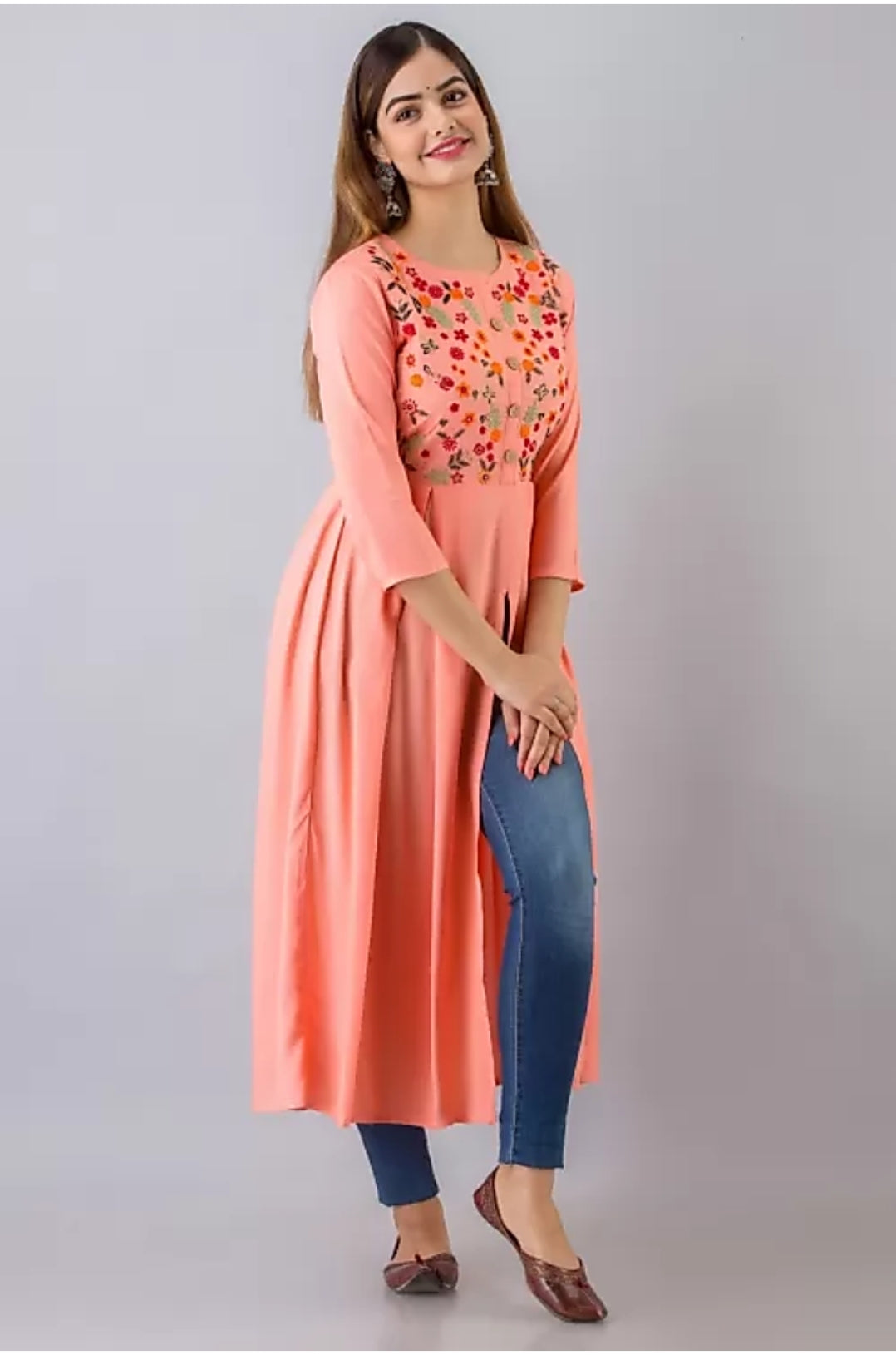 Frontslit Embroidered Kurta (Pink)