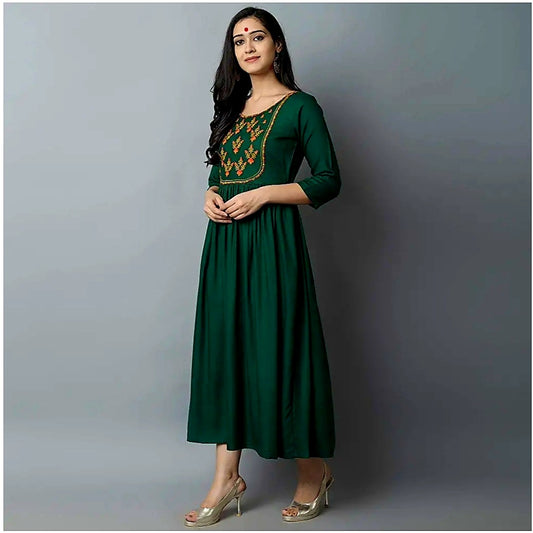 Stylish Embroidered Kurta (Green)