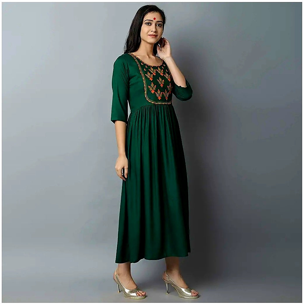 Stylish Embroidered Kurta (Green)