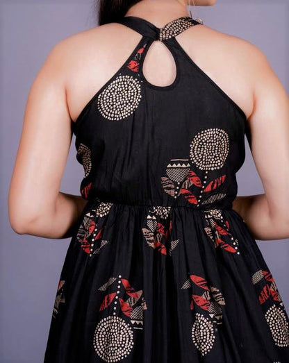 Women dress