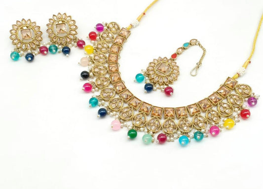 Stylish Choker Set With Studs & Tikka