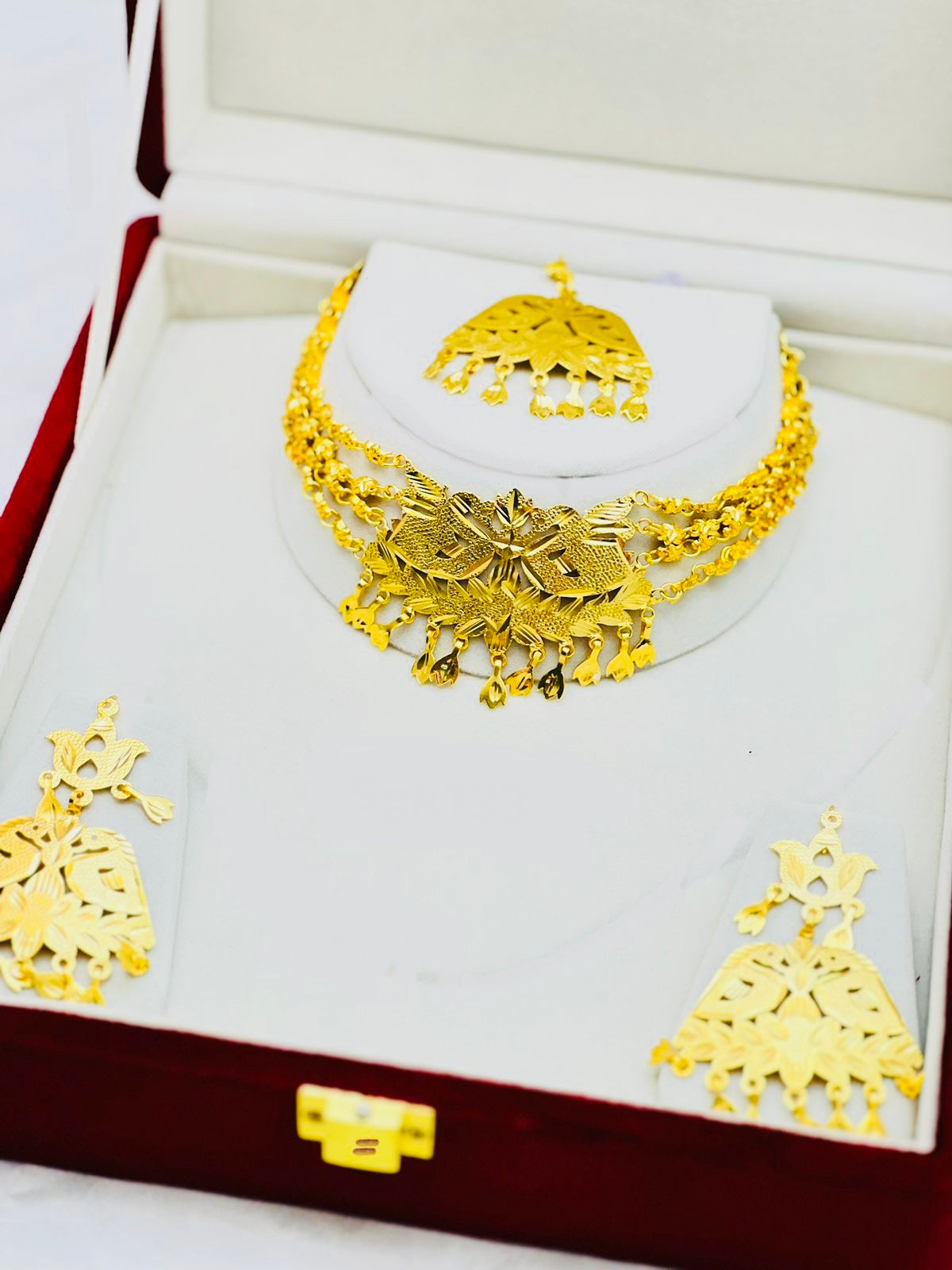 Gold-Plated Guluband (Traditional Set)