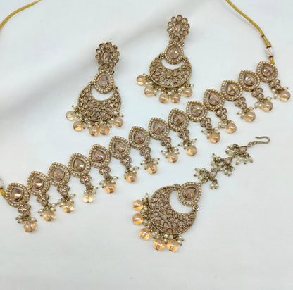 Stylish Choker Set With Polki & Monalisa Beads
