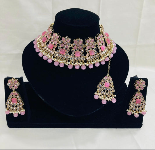 Stylish Necklace Set (Affordable) image 3